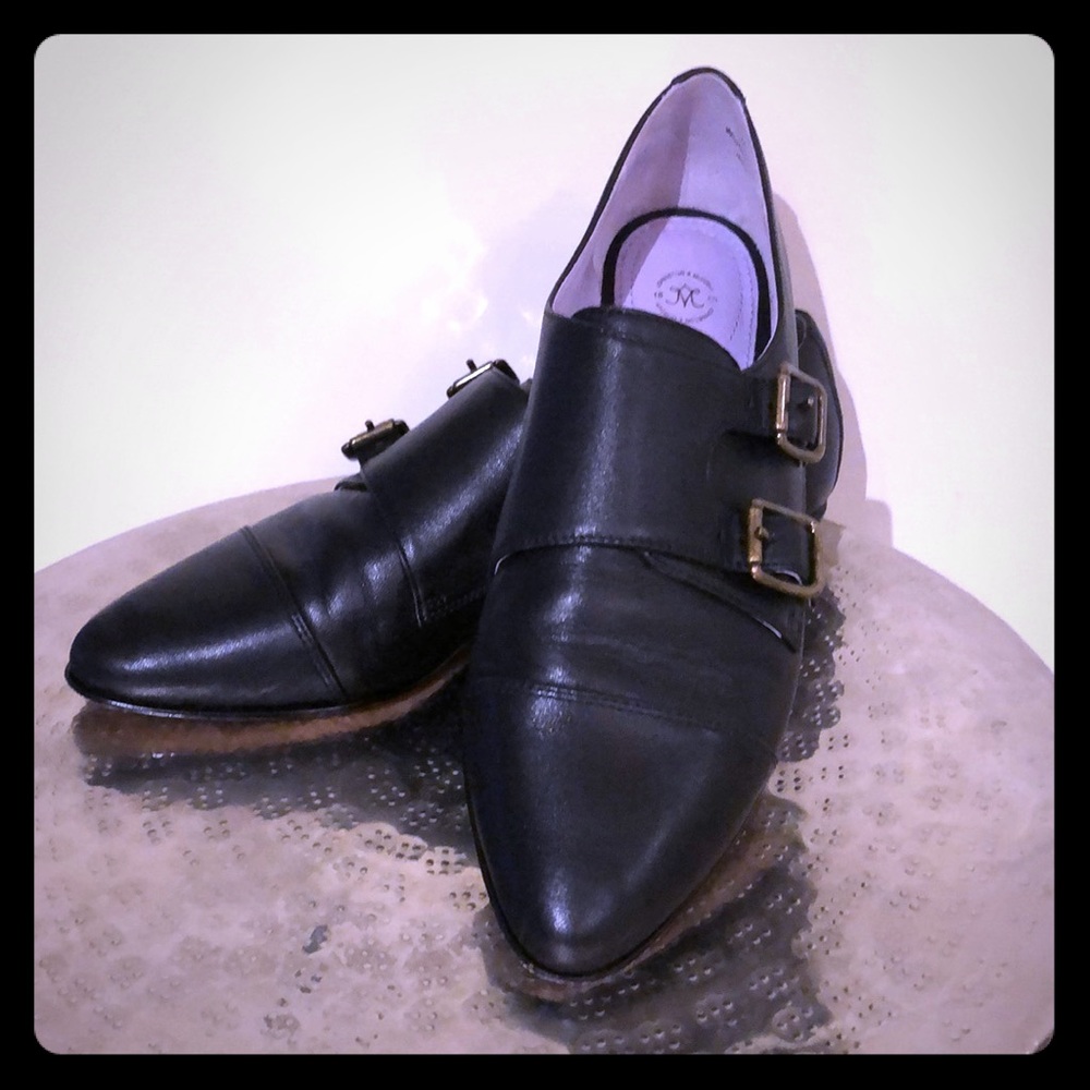 Johnston & Murphy Black Buckle Oxfords